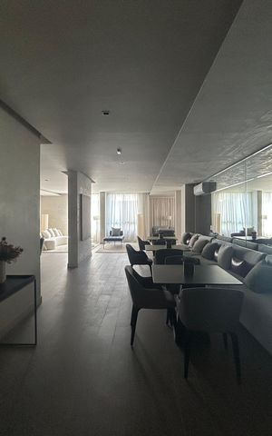 Apartamento à venda com 120m², 4 quartos e 2 vagas Apartamento à venda com 120m², 4 quartos e 2 vagasSalão de Festas