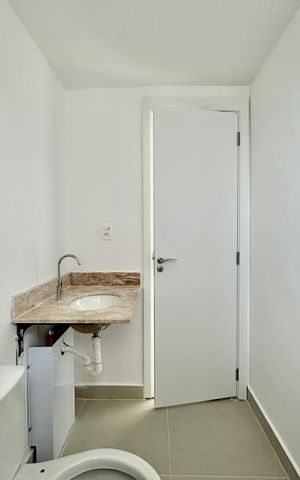 Apartamento à venda com 120m², 4 quartos e 2 vagas Apartamento à venda com 120m², 4 quartos e 2 vagasBanheiro Quarto 4