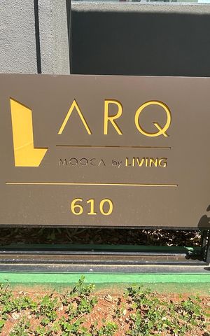 Apartamento à venda com 120m², 4 quartos e 2 vagas Apartamento à venda com 120m², 4 quartos e 2 vagasFachada