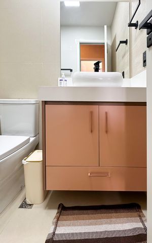 Apartamento à venda com 76m², 3 quartos e 1 vaga Apartamento à venda com 76m², 3 quartos e 1 vagaBanheiro Social
