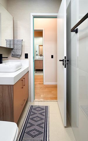 Apartamento à venda com 76m², 3 quartos e 1 vaga Apartamento à venda com 76m², 3 quartos e 1 vagaBanheiro da Suíte