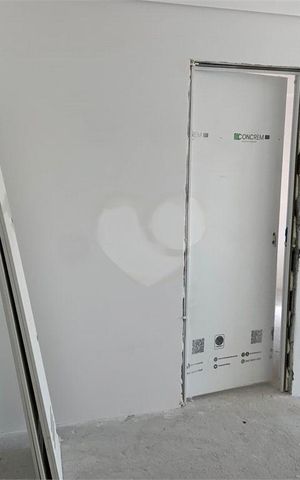 Apartamento à venda com 33m², 1 quarto e sem vaga