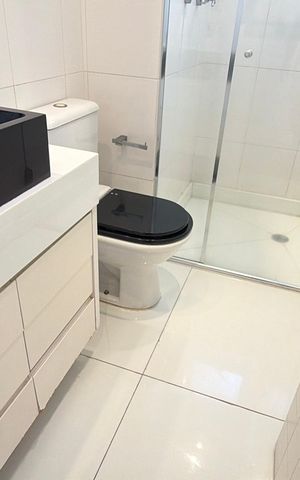 Apartamento à venda com 131m², 3 quartos e 3 vagas Apartamento à venda com 131m², 3 quartos e 3 vagasBanheiro da Suíte 3