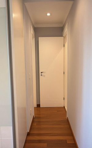 Apartamento à venda com 131m², 3 quartos e 3 vagas Apartamento à venda com 131m², 3 quartos e 3 vagasSuíte 2