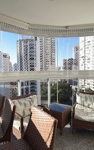 Apartamento à venda com 131m², 3 quartos e 3 vagas Apartamento à venda com 131m², 3 quartos e 3 vagasSacada