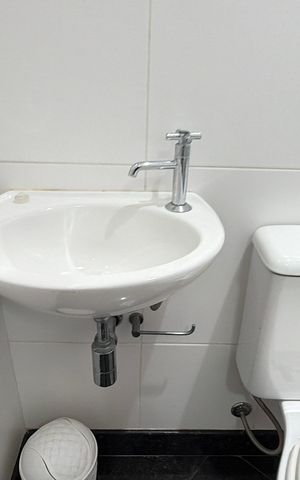 Apartamento à venda com 131m², 3 quartos e 3 vagas Apartamento à venda com 131m², 3 quartos e 3 vagasBanheiro de serviço