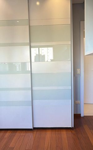 Apartamento à venda com 131m², 3 quartos e 3 vagas Apartamento à venda com 131m², 3 quartos e 3 vagasSuíte 3