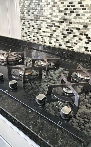 Apartamento à venda com 131m², 3 quartos e 3 vagas Apartamento à venda com 131m², 3 quartos e 3 vagasCozinha