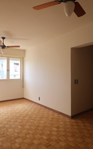 Apartamento à venda com 74m², 3 quartos e 1 vagaSala