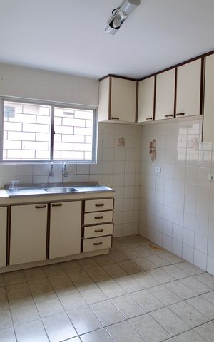 Casa para alugar com 175m², 3 quartos e 2 vagas Casa para alugar com 175m², 3 quartos e 2 vagasCozinha
