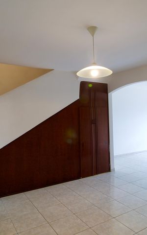 Casa para alugar com 175m², 3 quartos e 2 vagas Casa para alugar com 175m², 3 quartos e 2 vagasSala 2
