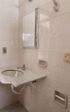 Apartamento para alugar com 66m², 2 quartos e 1 vagaBanheiro Social