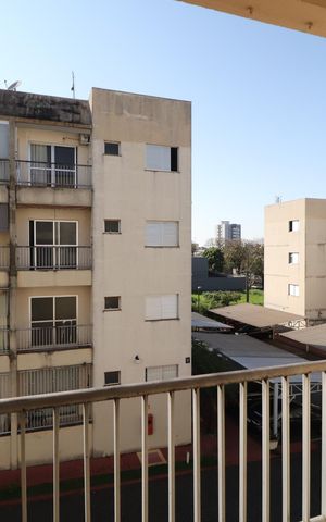 Apartamento para alugar com 66m², 2 quartos e 1 vagaSacada
