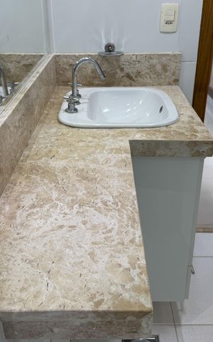 Apartamento para alugar com 168m², 4 quartos e 3 vagas Apartamento para alugar com 168m², 4 quartos e 3 vagasBanheiro da Suíte 3