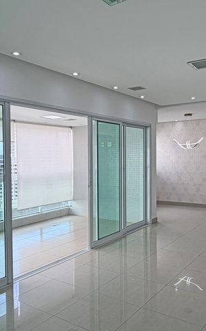 Apartamento para alugar com 168m², 4 quartos e 3 vagas Apartamento para alugar com 168m², 4 quartos e 3 vagasSala