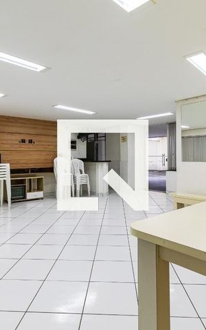 Apartamento para alugar com 53m², 2 quartos e 1 vaga Apartamento para alugar com 53m², 2 quartos e 1 vagaÁrea comum - Salão de festas