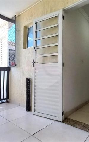 Casa de condomínio à venda com 42m², 2 quartos e sem vaga