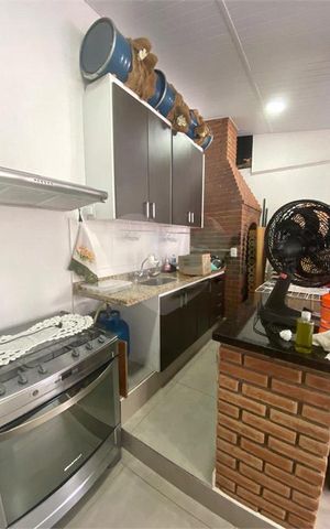 Casa à venda com 400m², 4 quartos e 7 vagas