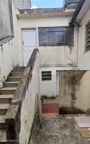Casa à venda com 188m², 5 quartos e 1 vaga