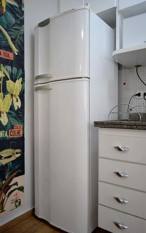 Apartamento para alugar com 54m², 2 quartos e 2 vagasCozinha - pavimento superior