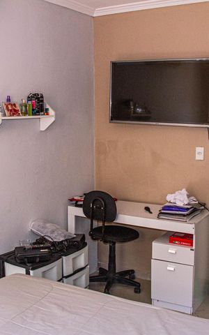 Casa de condomínio para alugar com 180m², 4 quartos e 3 vagas