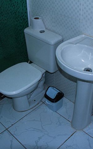 Casa de condomínio para alugar com 180m², 4 quartos e 3 vagas