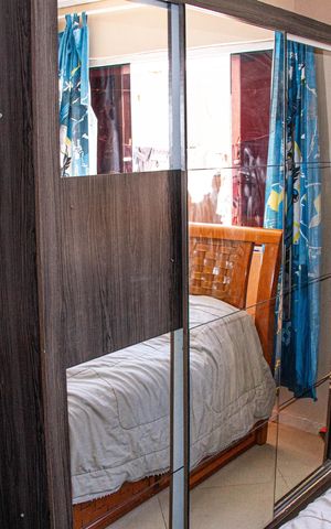 Casa de condomínio para alugar com 180m², 4 quartos e 3 vagas