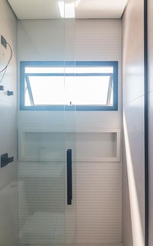 Casa de condomínio para alugar com 191m², 3 quartos e 2 vagas Casa de condomínio para alugar com 191m², 3 quartos e 2 vagasBanheiro da Suíte 2
