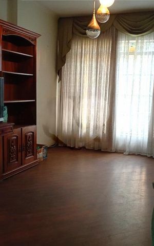 Casa à venda com 190m², 3 quartos e 1 vaga