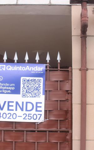Casa à venda com 185m², 2 quartos e 2 vagasPlaca
