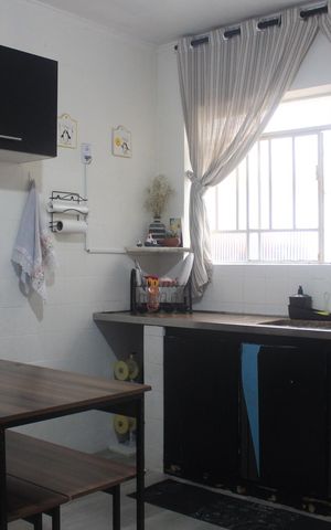 Casa à venda com 185m², 2 quartos e 2 vagasCozinha