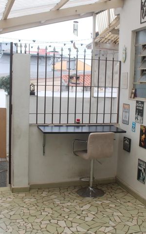 Casa à venda com 185m², 2 quartos e 2 vagasQuintal