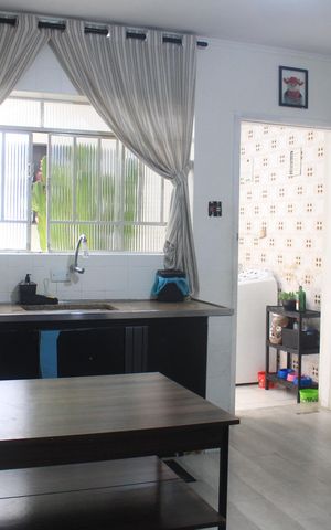 Casa à venda com 185m², 2 quartos e 2 vagasCozinha