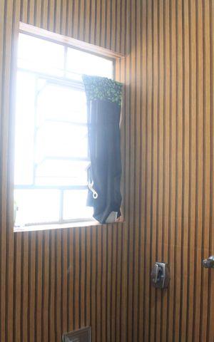 Casa à venda com 185m², 2 quartos e 2 vagasBanheiro 2