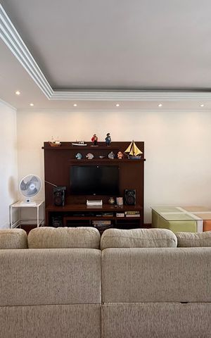 Apartamento para alugar com 158m², 4 quartos e 2 vagas Apartamento para alugar com 158m², 4 quartos e 2 vagasSala