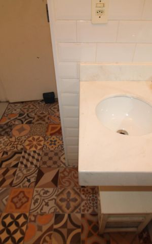 Apartamento para alugar com 90m², 2 quartos e sem vagaBanheiro