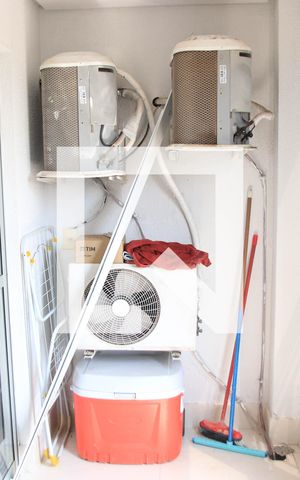 Apartamento para alugar com 56m², 2 quartos e 1 vagaVaranda