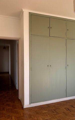 Apartamento à venda com 187m², 3 quartos e 1 vaga Apartamento à venda com 187m², 3 quartos e 1 vagaQuarto 2