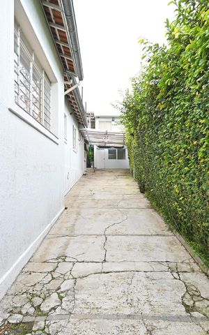 Casa à venda com 175m², 3 quartos e 4 vagasGaragem
