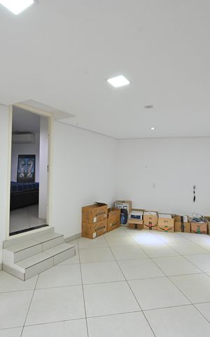 Casa à venda com 175m², 3 quartos e 4 vagasSala/Cozinha Casa 2