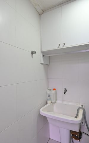 Casa à venda com 175m², 3 quartos e 4 vagasLavanderia