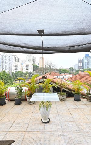 Casa à venda com 175m², 3 quartos e 4 vagasTerraço