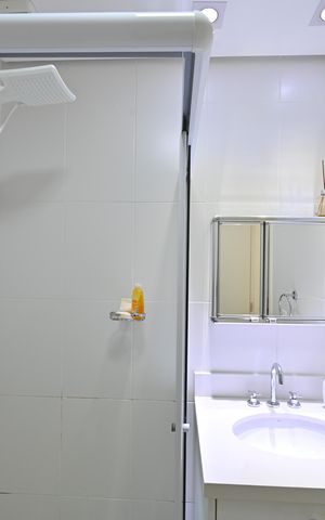 Casa à venda com 175m², 3 quartos e 4 vagasBanheiro Social