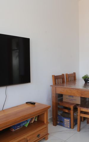 Casa de condomínio à venda com 46m², 2 quartos e 1 vaga Casa de condomínio à venda com 46m², 2 quartos e 1 vagaSala