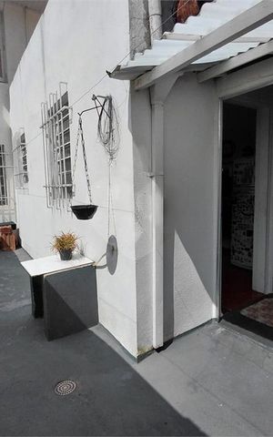 Casa à venda com 75m², 2 quartos e 1 vaga