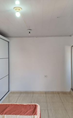 Casa à venda com 125m², 6 quartos e 1 vagaCasa 01/ Suíte 