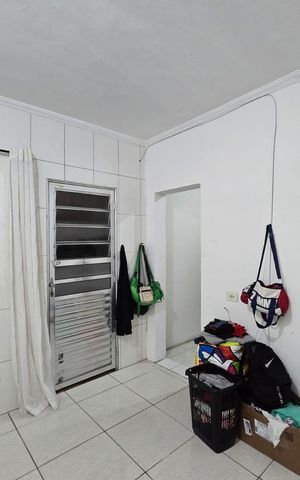 Casa à venda com 125m², 6 quartos e 1 vagaCasa 04/ Quarto 