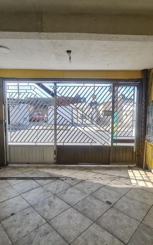 Casa à venda com 125m², 6 quartos e 1 vagaGaragem 