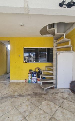 Casa à venda com 125m², 6 quartos e 1 vagaGaragem 
