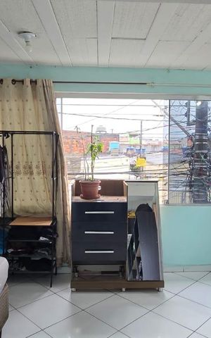 Casa à venda com 125m², 6 quartos e 1 vagaCasa 03/ Quarto